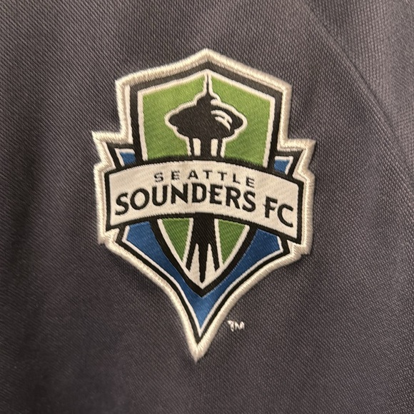Seattle Sounders Pullover - Picture 2 of 4